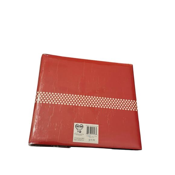 Make It Possible Merry Christmas Scrapbook Album 12x12 Pre-Designed Pages READ - Picture 5 of 8